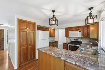 4820 W 102nd Place, Westminster, CO 80031 - Photo 11