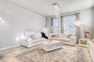 1871 S Buchanan Cir, Aurora, CO 80018 - Photo 3