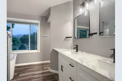 2439 S Holman Circle, Lakewood, CO 80228 - Photo 13