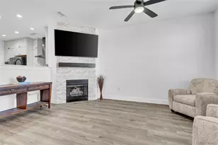 3672 S Perth Cir, Aurora, CO 80013 - Photo 5