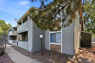 907 S Yampa St, Aurora, CO 80017 - Photo 1