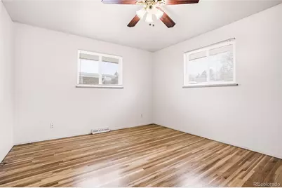 5702 S Pearl Street, Littleton, CO 80121 - Photo 9
