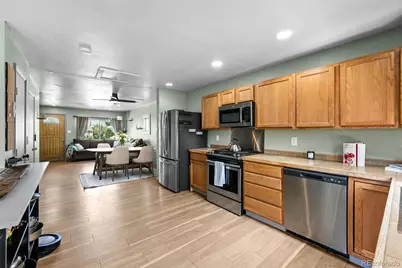 6130 E 61st Avenue, Commerce City, CO 80022 - Photo 9
