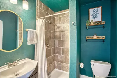 2001 5th Avenue, Greeley, CO 80631 - Photo 5