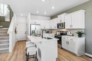 1366 S Chester St, Denver, CO 80247 - Photo 5