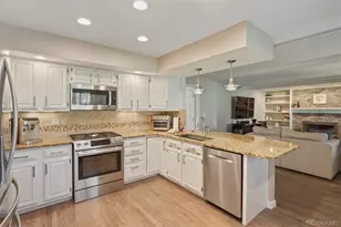 9061 Sunset Ridge Ct, Highlands Ranch, CO 80126 - Photo 11
