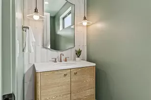 678 S Vine St, Denver, CO 80209 - Photo 17