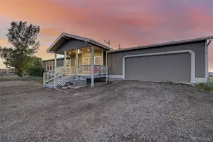 58117 E 42nd Dr, Strasburg, CO 80136 - Photo 5