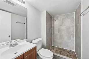 875 S Quebec St, Denver, CO 80247 - Photo 15