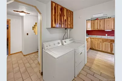 1327 Colorado Street, Limon, CO 80828 - Photo 17