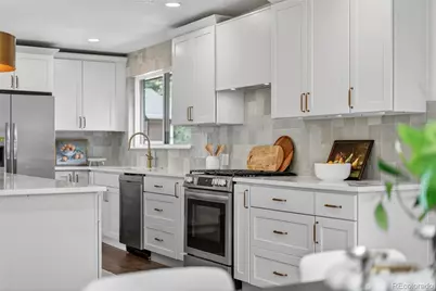 583 S Oneida Way, Denver, CO 80224 - Photo 5