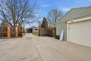 2010 S St Paul St, Denver, CO 80210 - Photo 33