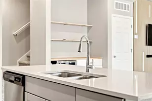 18292 E Kansas Pl, Aurora, CO 80017 - Photo 17