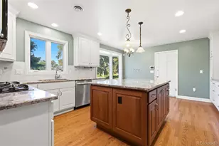 19 Niblick Ln, Littleton, CO 80123 - Photo 7