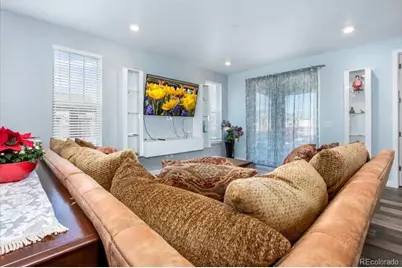 8567 W Remington Avenue, Littleton, CO 80128 - Photo 3