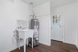 1084 Vaughn St, Aurora, CO 80011 - Photo 23