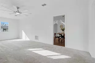 1084 Vaughn St, Aurora, CO 80011 - Photo 9