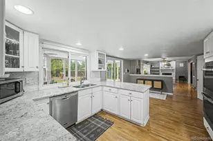 320 Oswego Ct, Aurora, CO 80010 - Photo 17