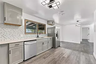 3113 Worchester St, Aurora, CO 80011 - Photo 9