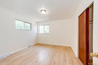 110 W Princeton Avenue, Englewood, CO 80110 - Photo 15