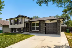 1026 Mobile St, Aurora, CO 80011 - Photo 1