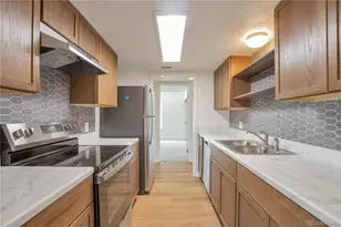 2525 S Dayton Way, Denver, CO 80231 - Photo 17