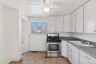 1951 S Dahlia St, Denver, CO 80222 - Photo 7