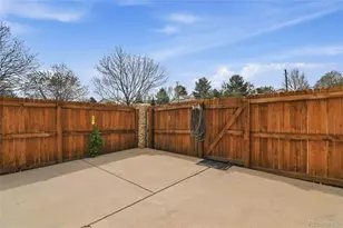 8901 W Phillips Dr, Littleton, CO 80128 - Photo 19