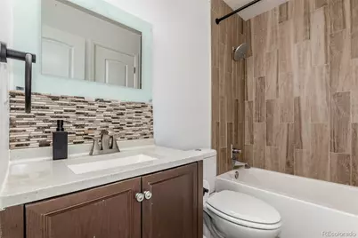 19583 E Buchanan Place, Aurora, CO 80011 - Photo 23