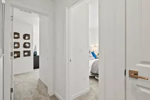 2062 S Holly St, Denver, CO 80222 - Photo 17