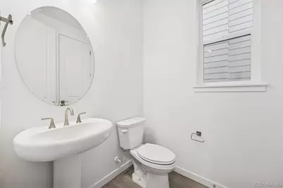 9233 Truckee Court, Commerce City, CO 80022 - Photo 11