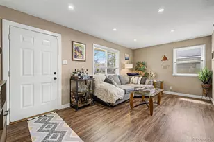 795 Ironton St, Aurora, CO 80010 - Photo 3
