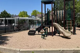 3401 Larkspur Dr, Longmont, CO 80503 - Photo 39
