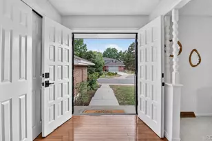 3053 E Phillips Dr, Centennial, CO 80122 - Photo 3