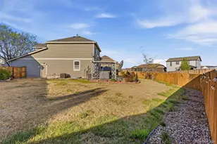 22150 E Milan Pl, Aurora, CO 80018 - Photo 43