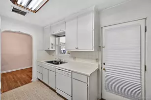 3051 S Downing St, Englewood, CO 80113 - Photo 11