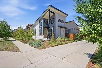 11577 E 25th Avenue, Aurora, CO 80010 - Photo 1