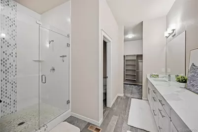11577 E 25th Avenue, Aurora, CO 80010 - Photo 17