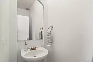 1701 S Poplar, Denver, CO 80224 - Photo 15