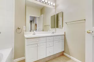 8369 S Independence Cir, Littleton, CO 80128 - Photo 15