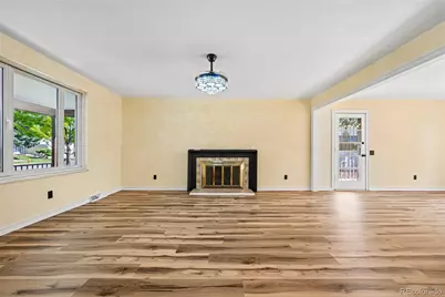 3145 S Akron Street, Denver, CO 80231 - Photo 9