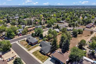 6942 W 68th Pl, Arvada, CO 80003 - Photo 37