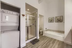 2560 Blake St, Denver, CO 80205 - Photo 23