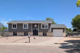 7110 Trails End Ct, Colorado Springs, CO 80911 - Photo 1
