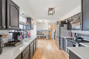 1387 S Oswego Ct, Aurora, CO 80012 - Photo 9