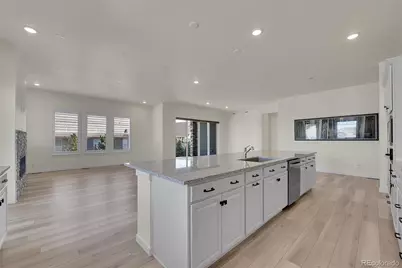 8538 S Quatar Street, Aurora, CO 80016 - Photo 3