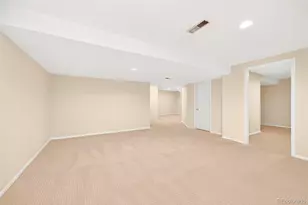 8852 Chestnut Hill Ln, Highlands Ranch, CO 80130 - Photo 25