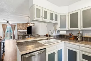 10864 Bayfield Way, Parker, CO 80138 - Photo 7