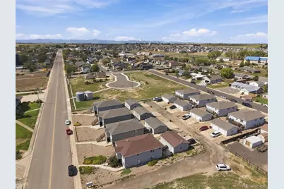 585 E Woodward Avenue, Keenesburg, CO 80643 - Photo 11