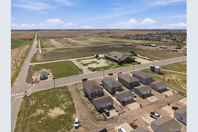 585 E Woodward Avenue, Keenesburg, CO 80643 - Photo 13